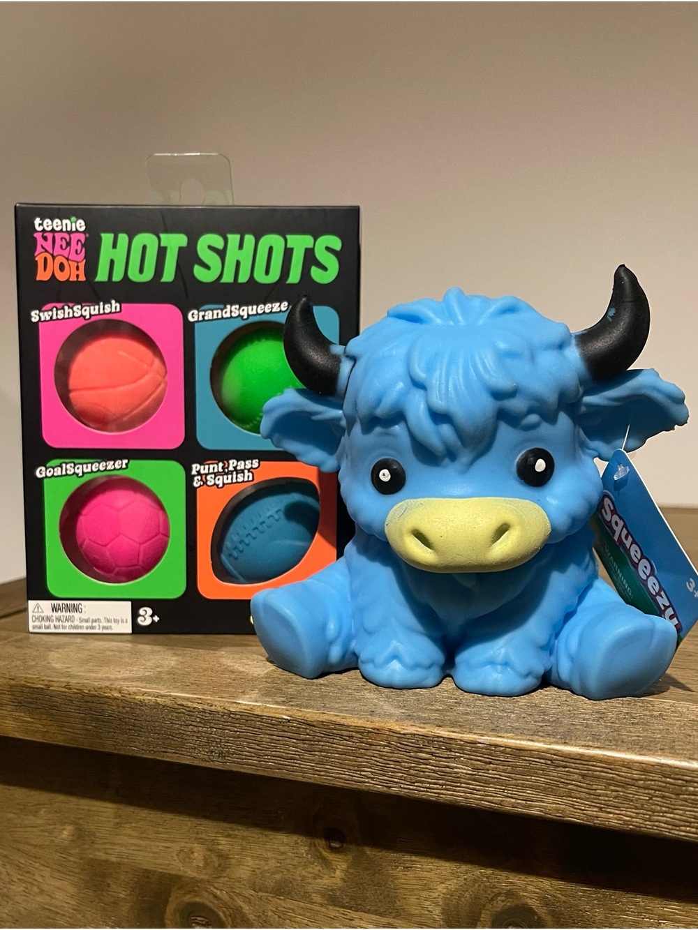 NeeDoh Hot Shots and Blue Cow Bundle - NIB Authentic - Ships Fast